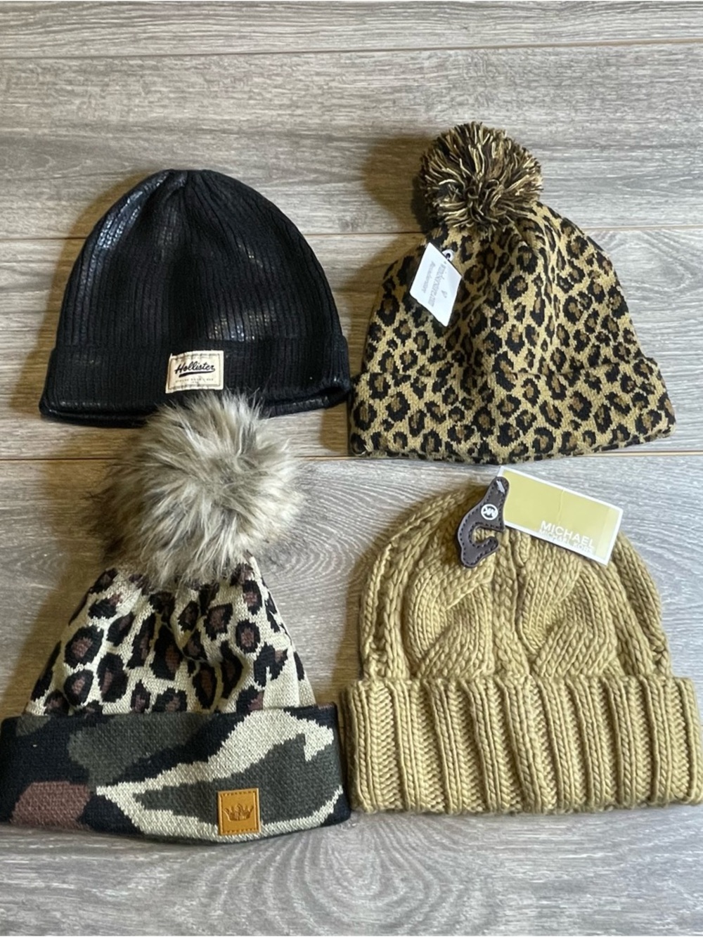 NWT Michael Kors Women Camel Cable Knit Beanie, Holister Lot Of 4 Mix Lot